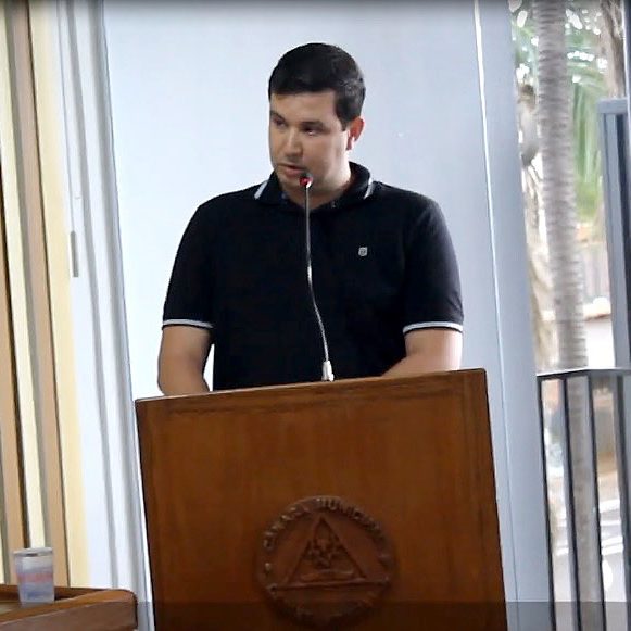 Secretário usa Tribuna do Legislativo Municipal e presta esclarecimentos sobre os investimentos no Carnaval 2018 (1) Secretário usa Tribuna do Legislativo Municipal e presta esclarecimentos sobre os investimentos no Carnaval 2018 (1)