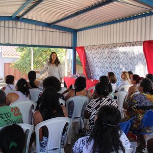 CRAS Geni Braga da Silva realiza reuniões mensais com os beneficiários do Programa Bolsa Família CRAS Geni Braga da Silva realiza reuniões mensais com os beneficiários do Programa Bolsa Família