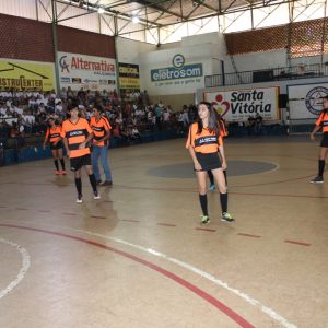 Estudantes de Santa Vitória e autoridades participam da abertura do JEMG (22)