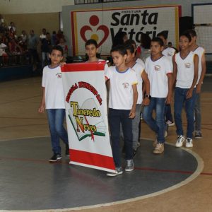 Estudantes de Santa Vitória e autoridades participam da abertura do JEMG (5)