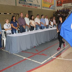 Estudantes de Santa Vitória e autoridades participam da abertura do JEMG (7)
