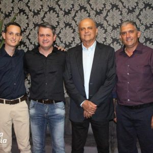 Prefeito, Secretários Municipais e vereador de Santa Vitória recebem Prêmio Top Of Mind 2017