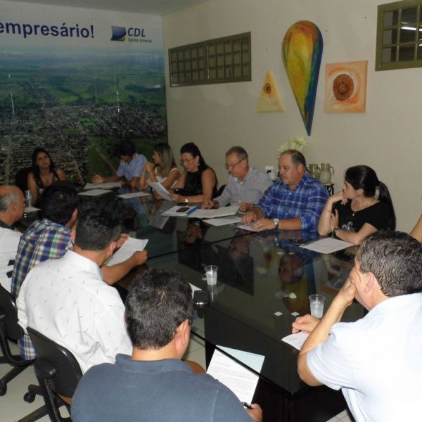 Prefeitura de Santa Vitória, Acisv-CDL e Sindicato Rural viabilizam projeto para fomentar a economia