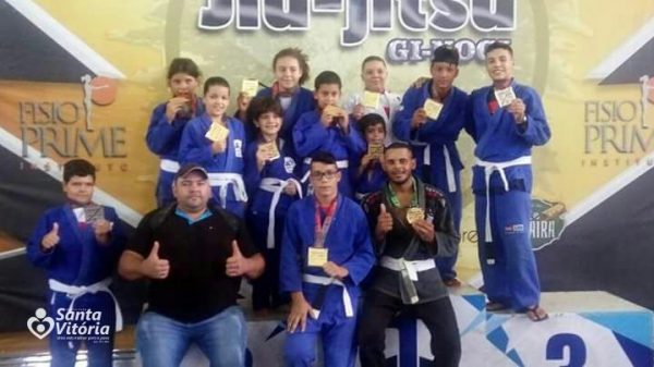 Atletas de Santa Vitória faturam 12 Medalhas no “Uberaba Open de Jiu-Jítsu”