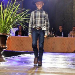 Prefeito e Primeira-Dama prestigiam o tradicional Concurso Garoto e Garota Exposanta 2018 (15) Prefeito e Primeira-Dama prestigiam o tradicional Concurso Garoto e Garota Exposanta 2018 (15)