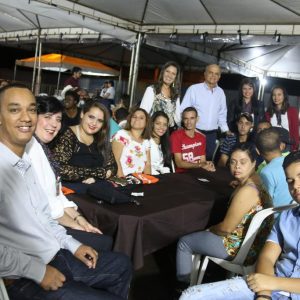 Prefeito e Primeira-Dama prestigiam o tradicional Concurso Garoto e Garota Exposanta 2018 (75) Prefeito e Primeira-Dama prestigiam o tradicional Concurso Garoto e Garota Exposanta 2018 (75)