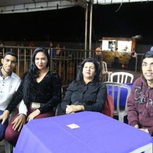 Prefeito e Primeira-Dama prestigiam o tradicional Concurso Garoto e Garota Exposanta 2018 (84) Prefeito e Primeira-Dama prestigiam o tradicional Concurso Garoto e Garota Exposanta 2018 (84)