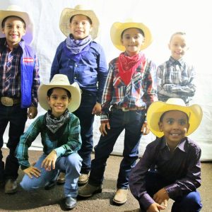 Prefeito e Primeira-Dama prestigiam o tradicional Concurso Garoto e Garota Exposanta 2018 (86) Prefeito e Primeira-Dama prestigiam o tradicional Concurso Garoto e Garota Exposanta 2018 (86)