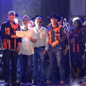 Prefeito e Primeira-Dama prestigiam o tradicional Concurso Garoto e Garota Exposanta 2018 (87) Prefeito e Primeira-Dama prestigiam o tradicional Concurso Garoto e Garota Exposanta 2018 (87)