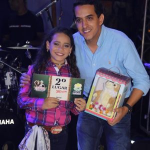 Prefeito e Primeira-Dama prestigiam o tradicional Concurso Garoto e Garota Exposanta 2018 (88) Prefeito e Primeira-Dama prestigiam o tradicional Concurso Garoto e Garota Exposanta 2018 (88)