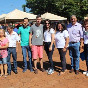 Prefeitura de Santa Vitória realiza Projeto Ação e Cidadania na Praça Marcos Etelvino de Medeiros (17) Prefeitura de Santa Vitória realiza Projeto Ação e Cidadania na Praça Marcos Etelvino de Medeiros (17)