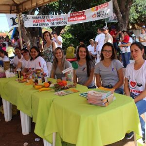 Prefeitura de Santa Vitória realiza Projeto Ação e Cidadania na Praça Marcos Etelvino de Medeiros (27) Prefeitura de Santa Vitória realiza Projeto Ação e Cidadania na Praça Marcos Etelvino de Medeiros (27)
