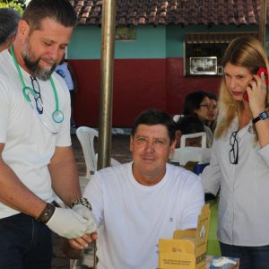 Prefeitura de Santa Vitória realiza Projeto Ação e Cidadania na Praça Marcos Etelvino de Medeiros (44) Prefeitura de Santa Vitória realiza Projeto Ação e Cidadania na Praça Marcos Etelvino de Medeiros (44)