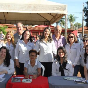 Prefeitura de Santa Vitória realiza Projeto Ação e Cidadania na Praça Marcos Etelvino de Medeiros (54) Prefeitura de Santa Vitória realiza Projeto Ação e Cidadania na Praça Marcos Etelvino de Medeiros (54)