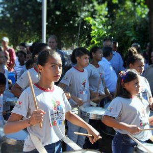 Prefeitura de Santa Vitória realiza Projeto Ação e Cidadania na Praça Marcos Etelvino de Medeiros (68) Prefeitura de Santa Vitória realiza Projeto Ação e Cidadania na Praça Marcos Etelvino de Medeiros (68)