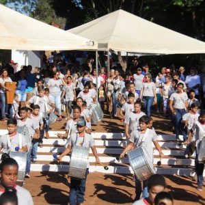 Prefeitura de Santa Vitória realiza Projeto Ação e Cidadania na Praça Marcos Etelvino de Medeiros (69) Prefeitura de Santa Vitória realiza Projeto Ação e Cidadania na Praça Marcos Etelvino de Medeiros (69)