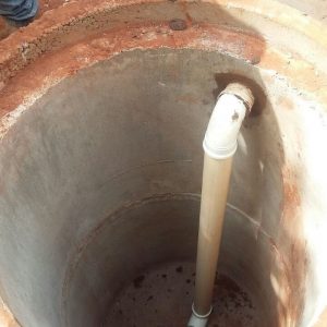 Prefeitura instala fossa séptica na Escola Municipal Rural Nossa Senhora das Graças (3) Prefeitura instala fossa séptica na Escola Municipal Rural Nossa Senhora das Graças (3)