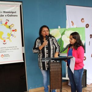 Secretaria de Educação e Cultura promove II Visita Patrimonial à Biblioteca Municipal (24) Secretaria de Educação e Cultura promove II Visita Patrimonial à Biblioteca Municipal (24)