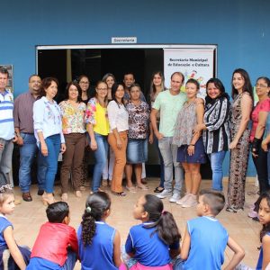 Secretaria de Educação e Cultura promove II Visita Patrimonial à Biblioteca Municipal (45) Secretaria de Educação e Cultura promove II Visita Patrimonial à Biblioteca Municipal (45)