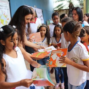 Secretaria de Educação e Cultura promove II Visita Patrimonial à Biblioteca Municipal (66) Secretaria de Educação e Cultura promove II Visita Patrimonial à Biblioteca Municipal (66)