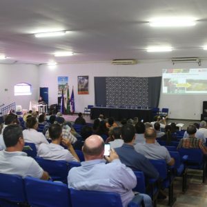 XXII Simpósio de Pecuária de Leite reúne membros do setor (14) XXII Simpósio de Pecuária de Leite reúne membros do setor (14)