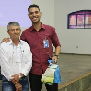 XXII Simpósio de Pecuária de Leite reúne membros do setor (21) XXII Simpósio de Pecuária de Leite reúne membros do setor (21)