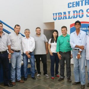 XXII Simpósio de Pecuária de Leite reúne membros do setor (9) XXII Simpósio de Pecuária de Leite reúne membros do setor (9)