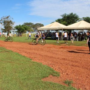 APAE realiza Primeiro Circuito Cross Country Beneficente em Santa Vitória (52)