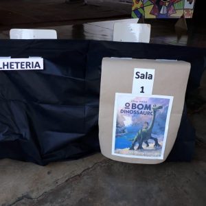 CEMEI Luiza Maria de Paula realiza “Cine Família” e encanta as crianças (6) CEMEI Luiza Maria de Paula realiza “Cine Família” e encanta as crianças (6)