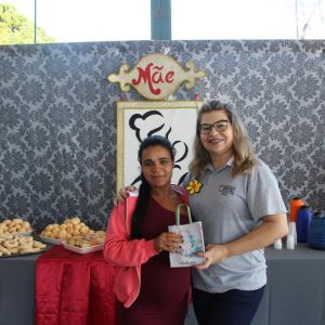CRAS João Pinheiro da Silva comemora o Dia das Mães com famílias beneficiadas no bairro Vila Rica e em Chaveslândia (20) CRAS João Pinheiro da Silva comemora o Dia das Mães com famílias beneficiadas no bairro Vila Rica e em Chaveslândia (20)