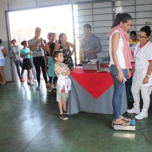 CRAS João Pinheiro da Silva comemora o Dia das Mães com famílias beneficiadas no bairro Vila Rica e em Chaveslândia (27) CRAS João Pinheiro da Silva comemora o Dia das Mães com famílias beneficiadas no bairro Vila Rica e em Chaveslândia (27)