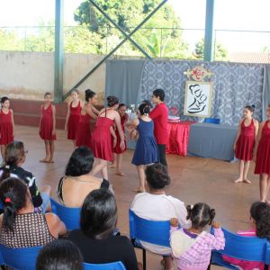 CRAS João Pinheiro da Silva comemora o Dia das Mães com famílias beneficiadas no bairro Vila Rica e em Chaveslândia (7) CRAS João Pinheiro da Silva comemora o Dia das Mães com famílias beneficiadas no bairro Vila Rica e em Chaveslândia (7)