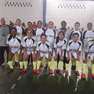 Fênix Caçu é campeã da 1ª Taça Regional de Futsal Adulto Feminino (4) Fênix Caçu é campeã da 1ª Taça Regional de Futsal Adulto Feminino (4)