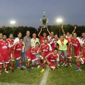 Na edição do Torneio 1º De Maio de Futebol, Vitória Esporte Clube sagra-se campeão (54) Na edição do Torneio 1º De Maio de Futebol, Vitória Esporte Clube sagra-se campeão (54)
