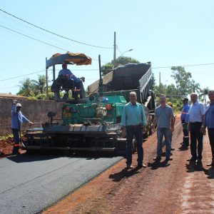 Prefeitura de Santa Vitória inicia obras de pavimentação asfáltica em Chaveslândia (8) Prefeitura de Santa Vitória inicia obras de pavimentação asfáltica em Chaveslândia (8)