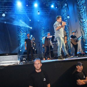 Prefeitura inicia comemorações pelo aniversário de Santa Vitória no distrito de Perdilândia (111) Prefeitura inicia comemorações pelo aniversário de Santa Vitória no distrito de Perdilândia (111)