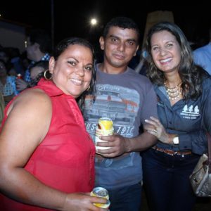 Prefeitura inicia comemorações pelo aniversário de Santa Vitória no distrito de Perdilândia (132) Prefeitura inicia comemorações pelo aniversário de Santa Vitória no distrito de Perdilândia (132)