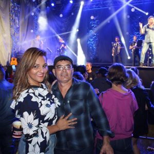 Prefeitura inicia comemorações pelo aniversário de Santa Vitória no distrito de Perdilândia (140) Prefeitura inicia comemorações pelo aniversário de Santa Vitória no distrito de Perdilândia (140)