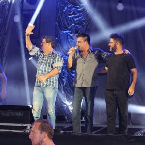 Prefeitura inicia comemorações pelo aniversário de Santa Vitória no distrito de Perdilândia (142) Prefeitura inicia comemorações pelo aniversário de Santa Vitória no distrito de Perdilândia (142)