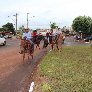 Prefeitura inicia comemorações pelo aniversário de Santa Vitória no distrito de Perdilândia (159) Prefeitura inicia comemorações pelo aniversário de Santa Vitória no distrito de Perdilândia (159)