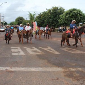 Prefeitura inicia comemorações pelo aniversário de Santa Vitória no distrito de Perdilândia (175) Prefeitura inicia comemorações pelo aniversário de Santa Vitória no distrito de Perdilândia (175)