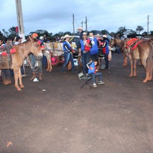 Prefeitura inicia comemorações pelo aniversário de Santa Vitória no distrito de Perdilândia (187) Prefeitura inicia comemorações pelo aniversário de Santa Vitória no distrito de Perdilândia (187)