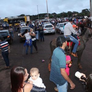 Prefeitura inicia comemorações pelo aniversário de Santa Vitória no distrito de Perdilândia (190) Prefeitura inicia comemorações pelo aniversário de Santa Vitória no distrito de Perdilândia (190)