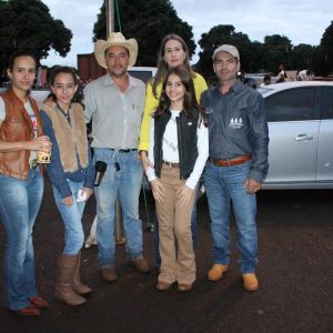 Prefeitura inicia comemorações pelo aniversário de Santa Vitória no distrito de Perdilândia (195) Prefeitura inicia comemorações pelo aniversário de Santa Vitória no distrito de Perdilândia (195)