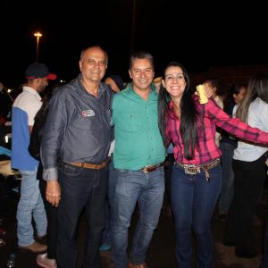 Prefeitura inicia comemorações pelo aniversário de Santa Vitória no distrito de Perdilândia (202) Prefeitura inicia comemorações pelo aniversário de Santa Vitória no distrito de Perdilândia (202)