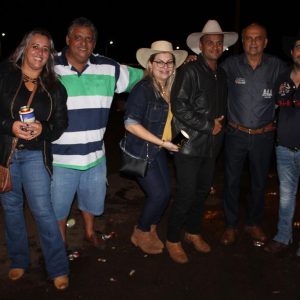 Prefeitura inicia comemorações pelo aniversário de Santa Vitória no distrito de Perdilândia (207) Prefeitura inicia comemorações pelo aniversário de Santa Vitória no distrito de Perdilândia (207)