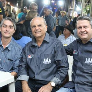 Prefeitura inicia comemorações pelo aniversário de Santa Vitória no distrito de Perdilândia (233) Prefeitura inicia comemorações pelo aniversário de Santa Vitória no distrito de Perdilândia (233)