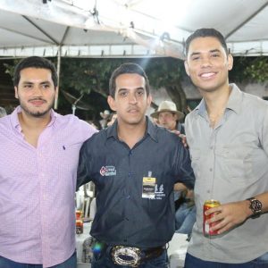 Prefeitura inicia comemorações pelo aniversário de Santa Vitória no distrito de Perdilândia (256) Prefeitura inicia comemorações pelo aniversário de Santa Vitória no distrito de Perdilândia (256)