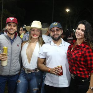 Prefeitura inicia comemorações pelo aniversário de Santa Vitória no distrito de Perdilândia (262) Prefeitura inicia comemorações pelo aniversário de Santa Vitória no distrito de Perdilândia (262)