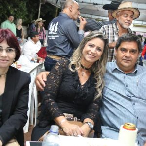 Prefeitura inicia comemorações pelo aniversário de Santa Vitória no distrito de Perdilândia (281) Prefeitura inicia comemorações pelo aniversário de Santa Vitória no distrito de Perdilândia (281)